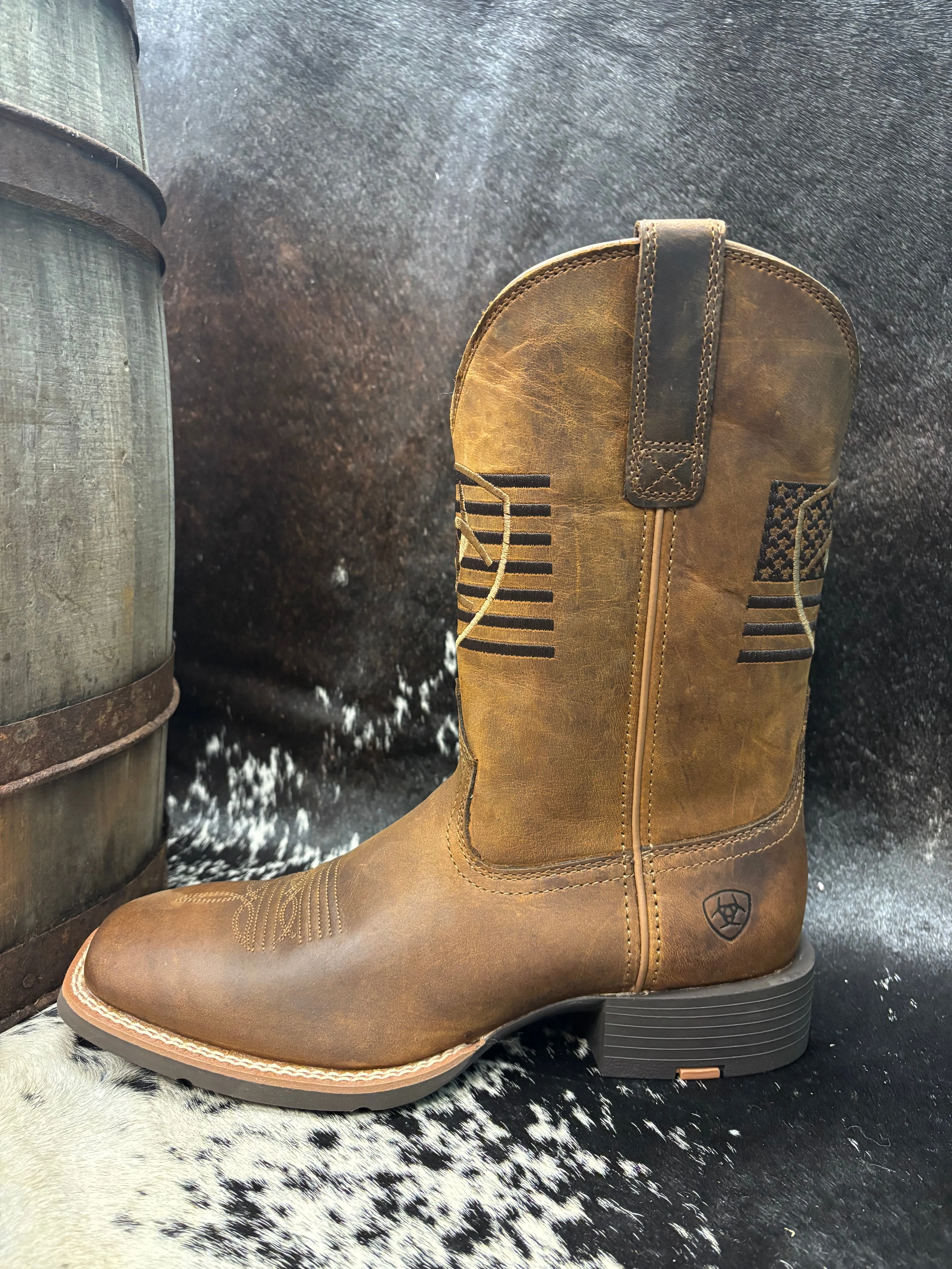 Ariat Men's Brown Distressed Sport Freedom Wide Square Toe Cowboy Boots 10061326