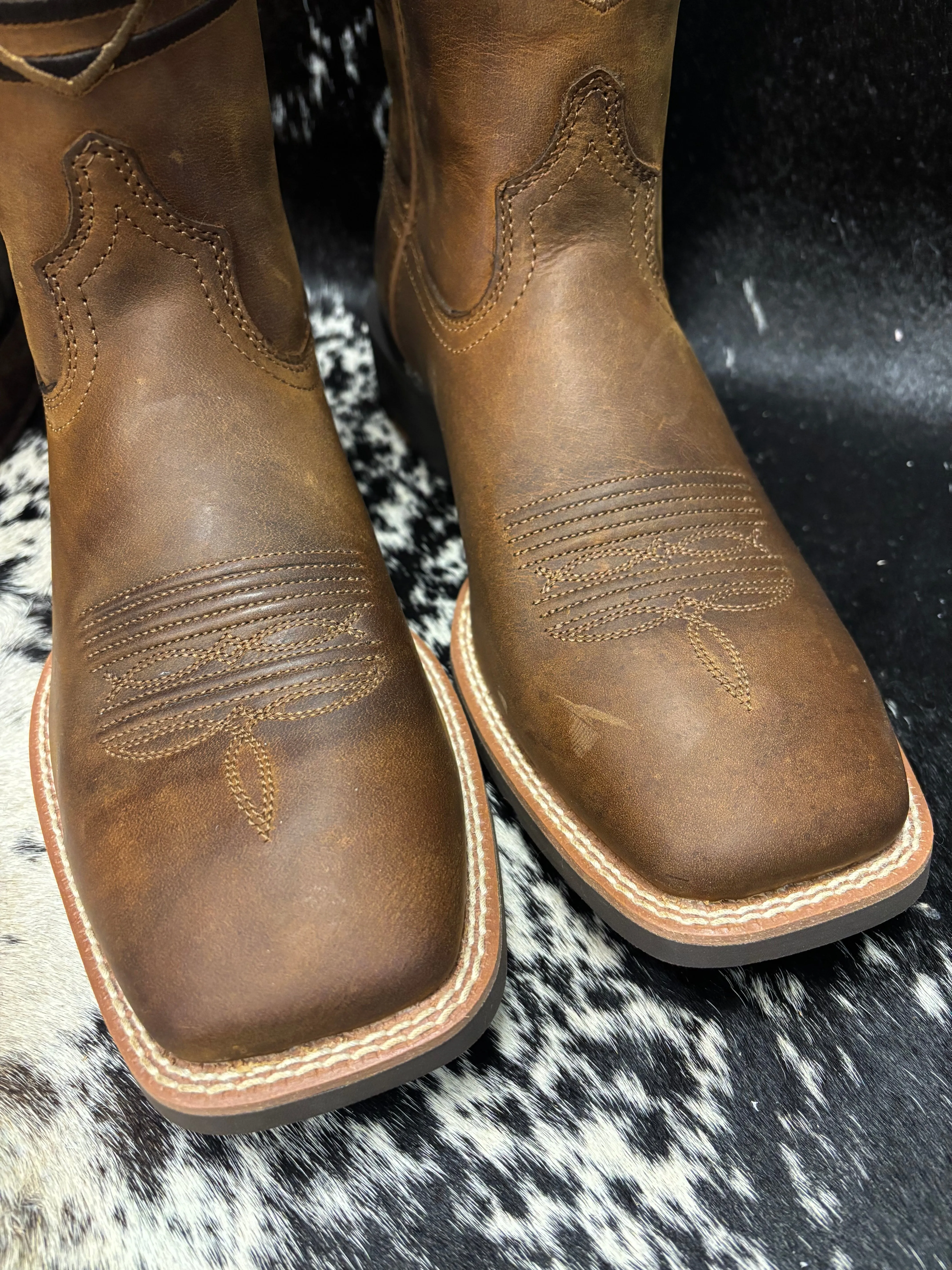 Ariat Men's Brown Distressed Sport Freedom Wide Square Toe Cowboy Boots 10061326