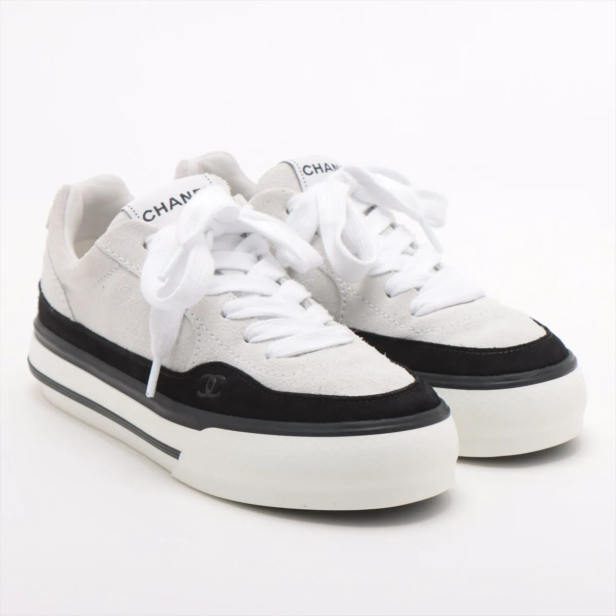 Chanel Coco 23B  Trainers 37  Black X White G45208