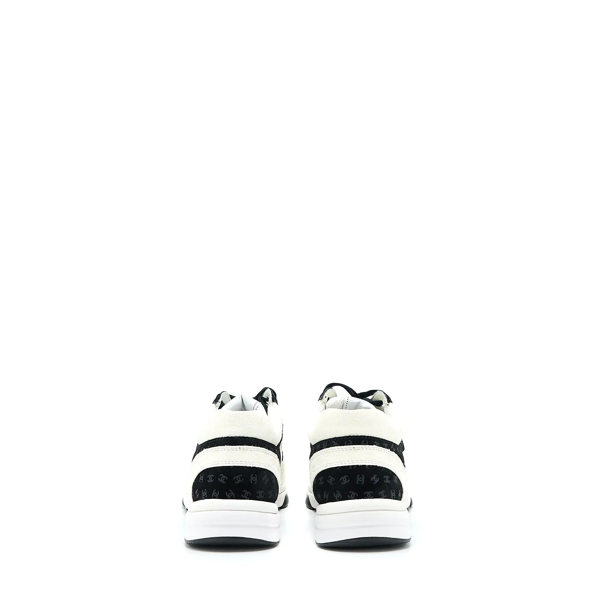 Chanel Size 38.5 22A Trainers Printed Suede Calfskin Black/White