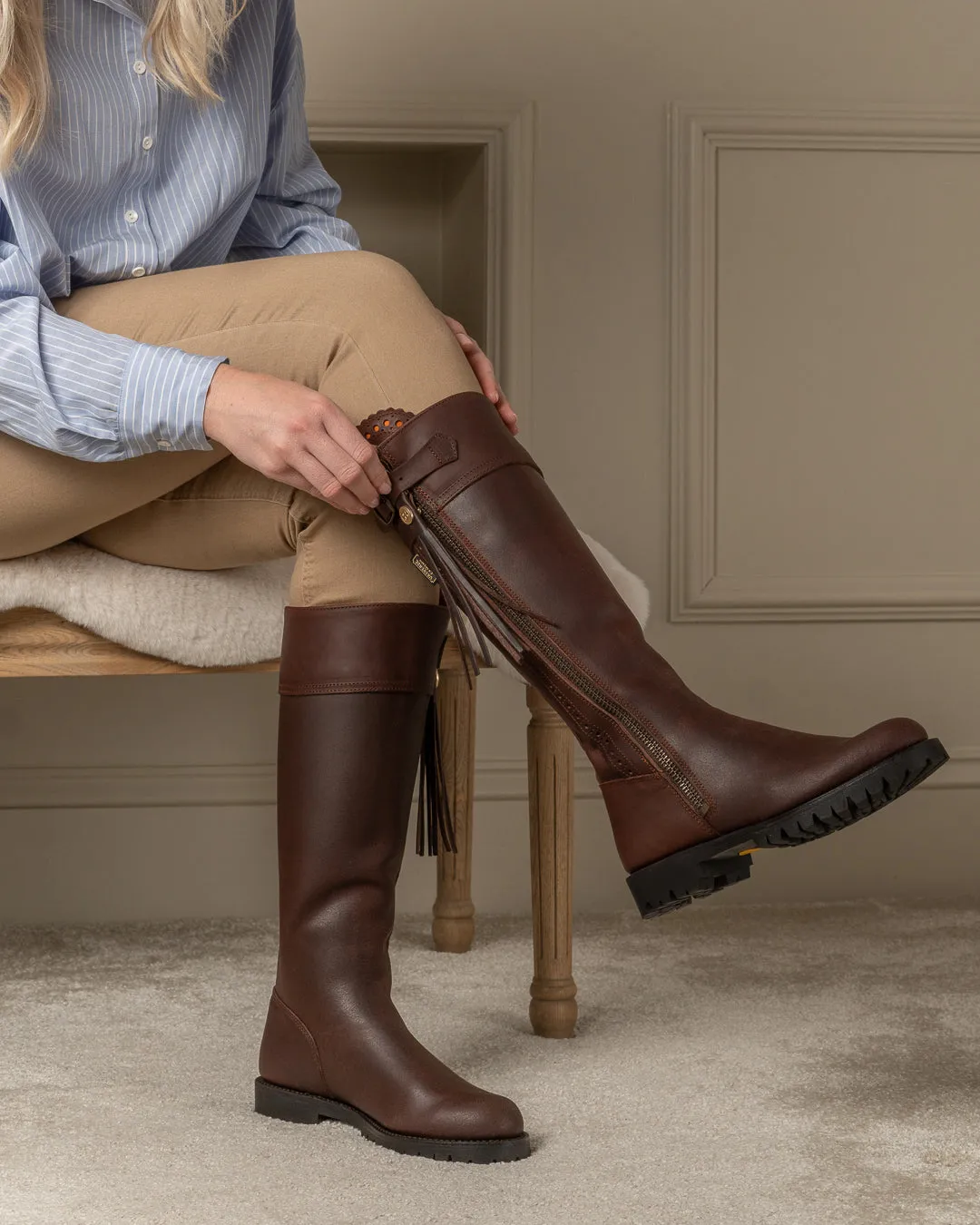 Classic Spanish Boots Vibram Sole