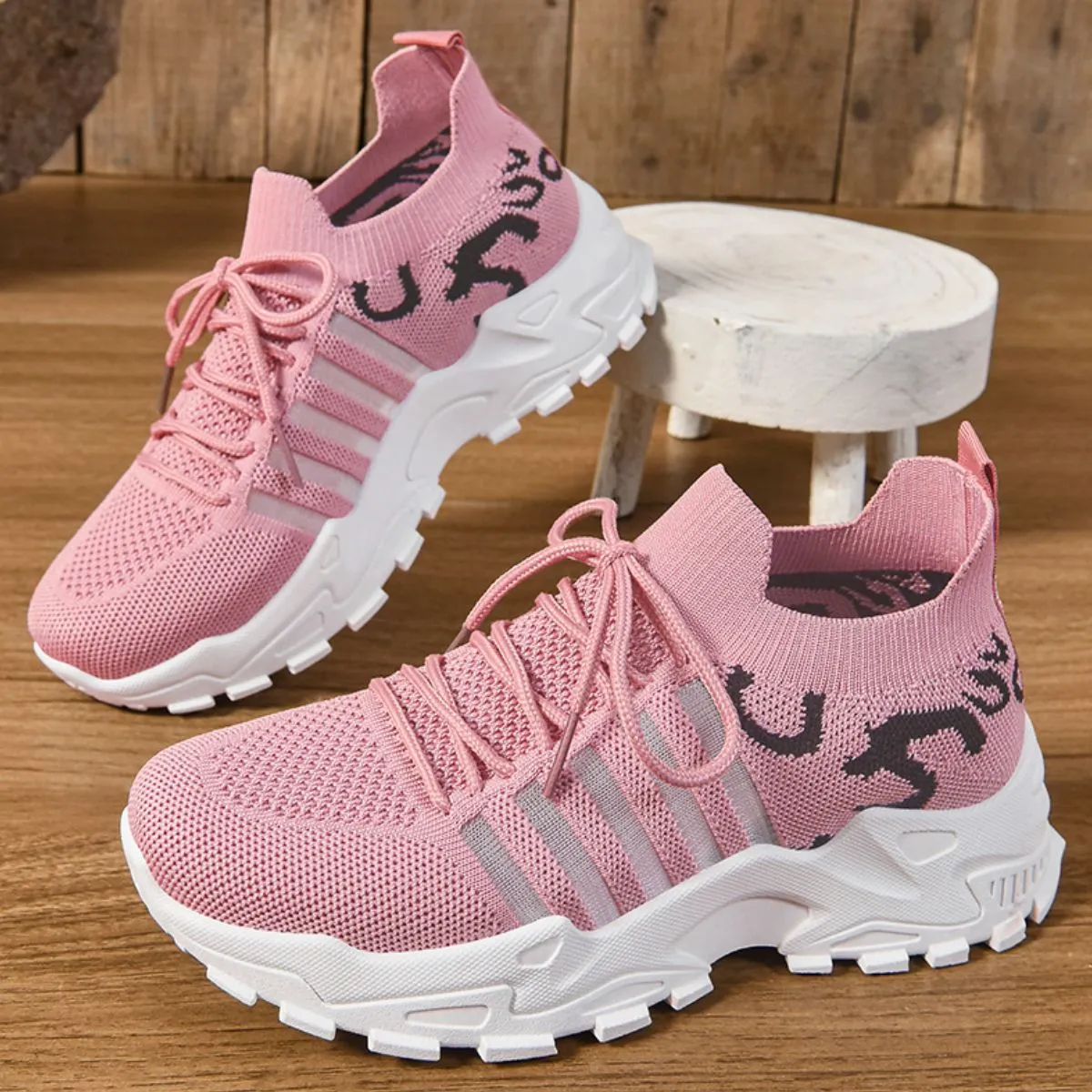 Gwen Sneakers | Multiple Colors