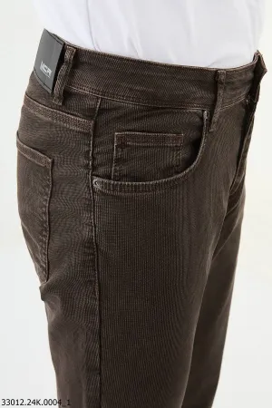 HolloMen Brown Textured Slim-Fit Jeans.
