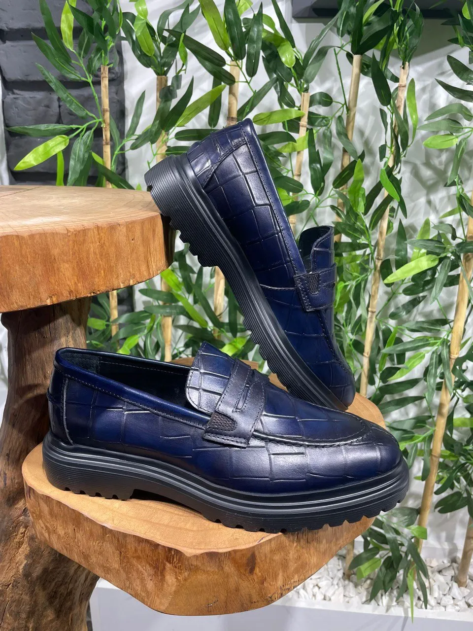 HolloMen Navy Blue Croc-Embossed Leather Loafers.