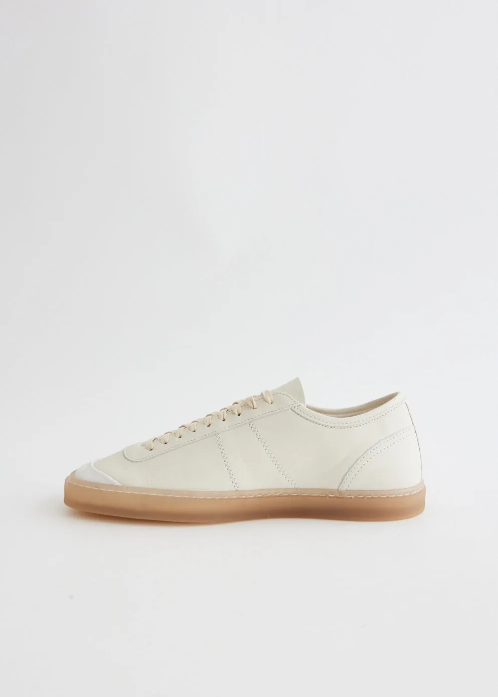 Linoleum Basic Laced Up Trainers