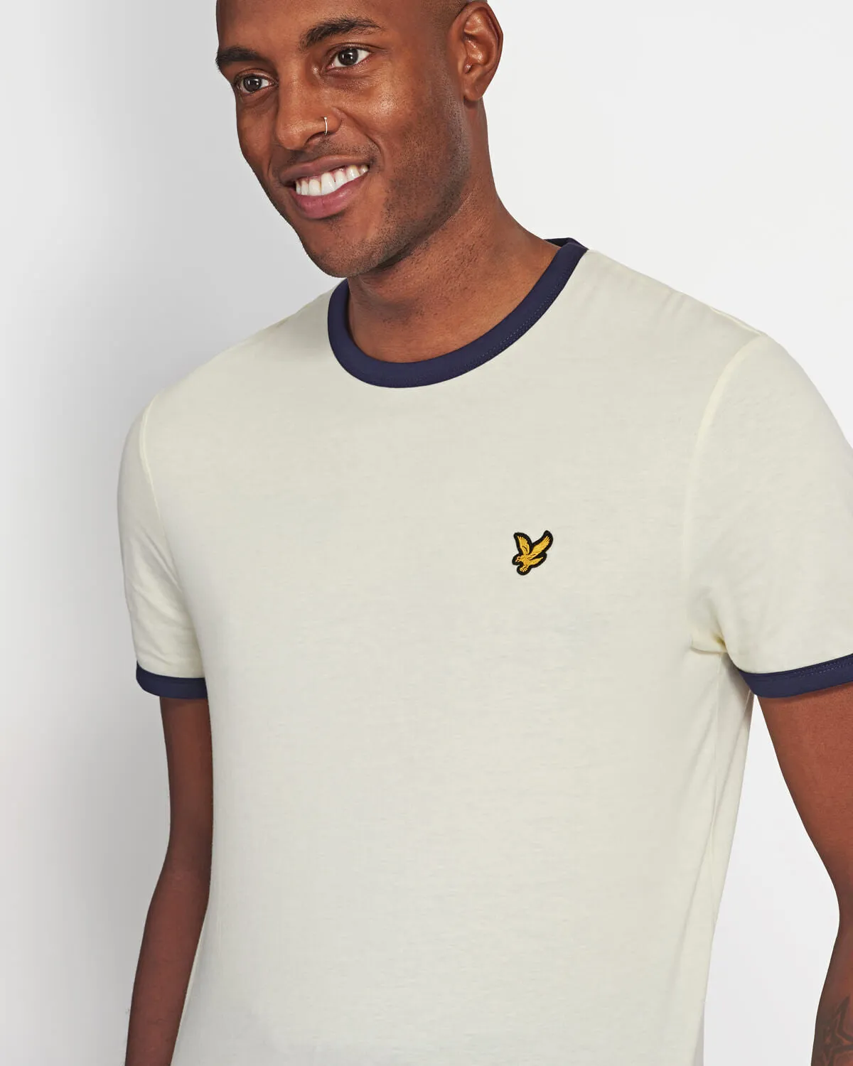 Lyle & Scott Ringer T-Shirt in White Navy