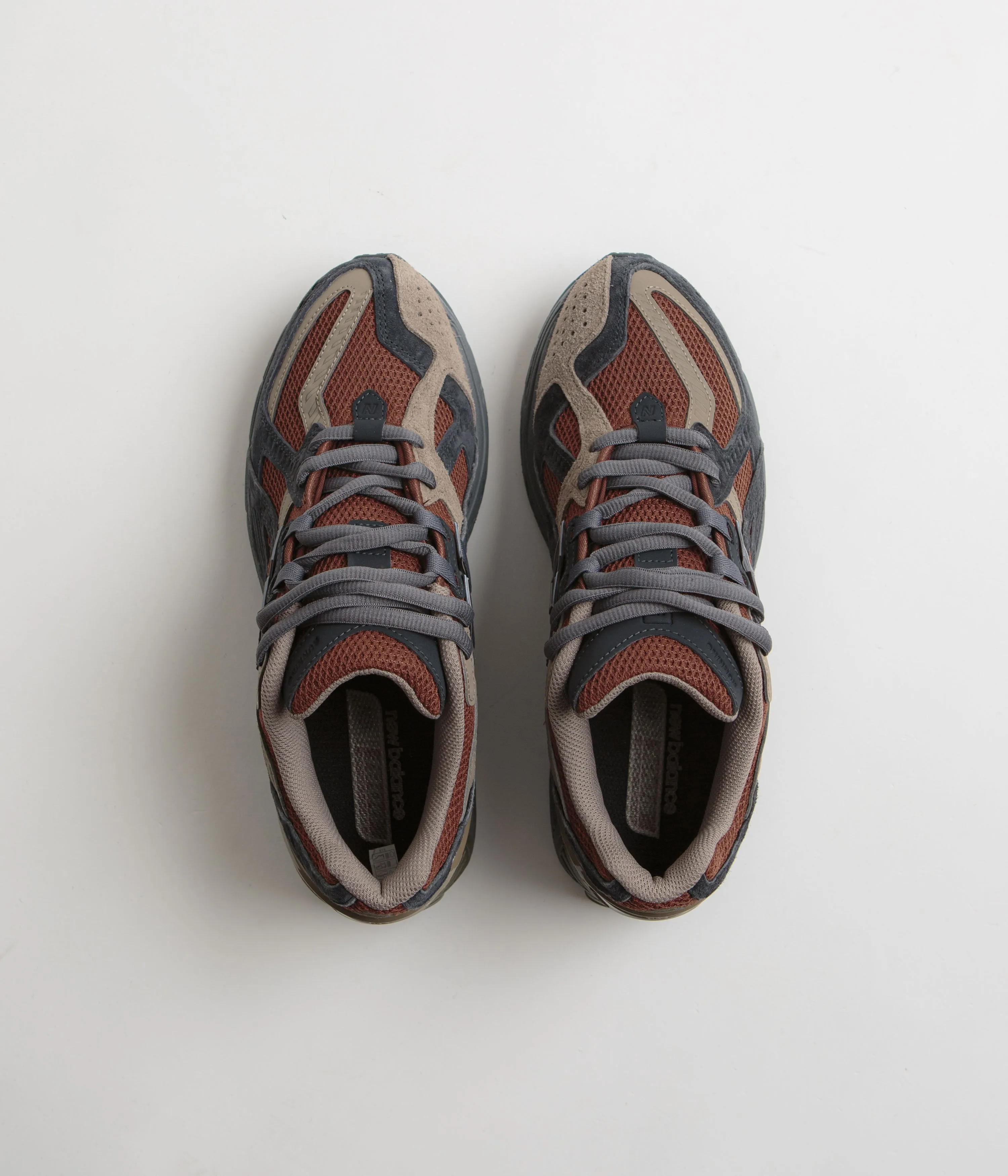 New Balance 1906 Shoes - Rich Oak / Phantom