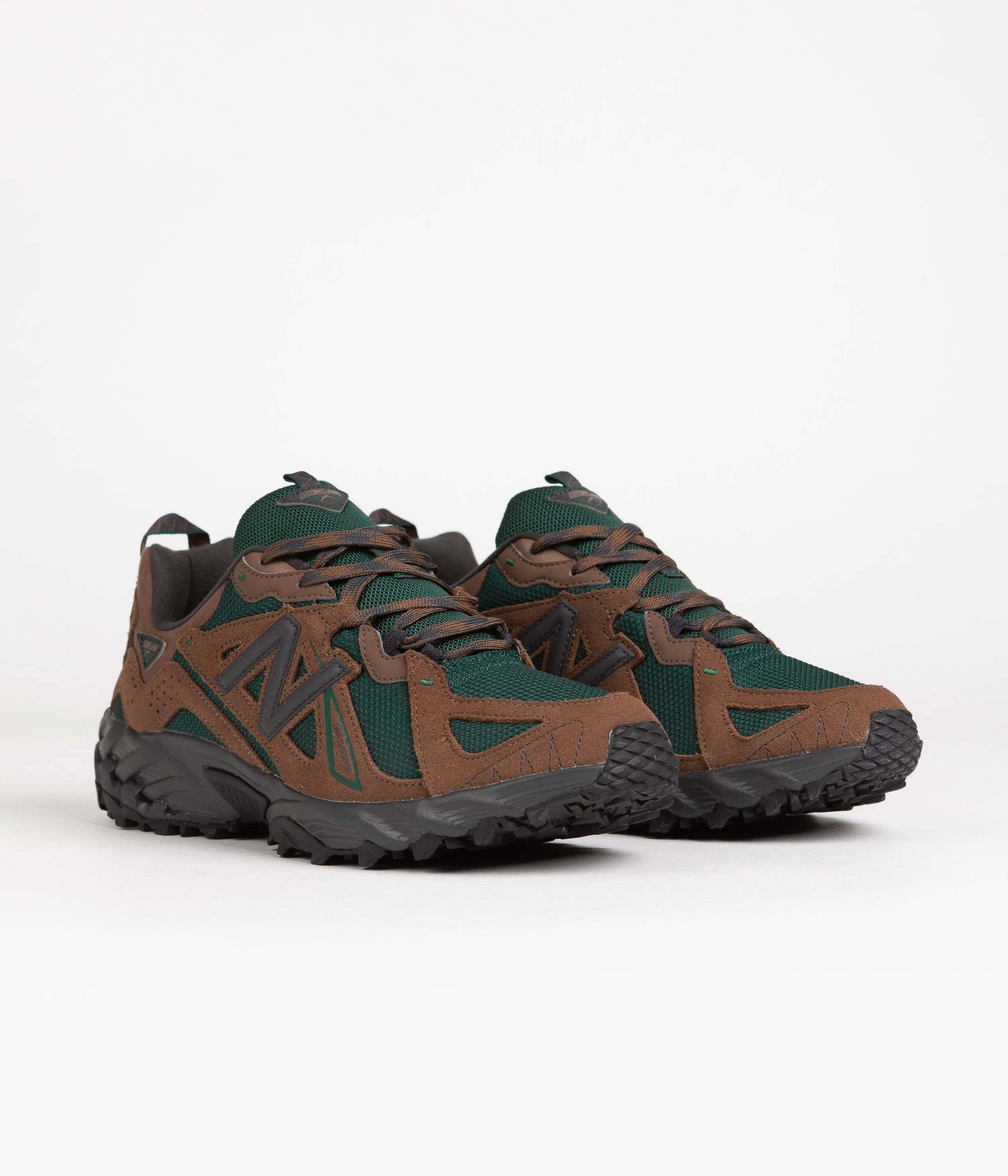 New Balance 610 Shoes - True Brown