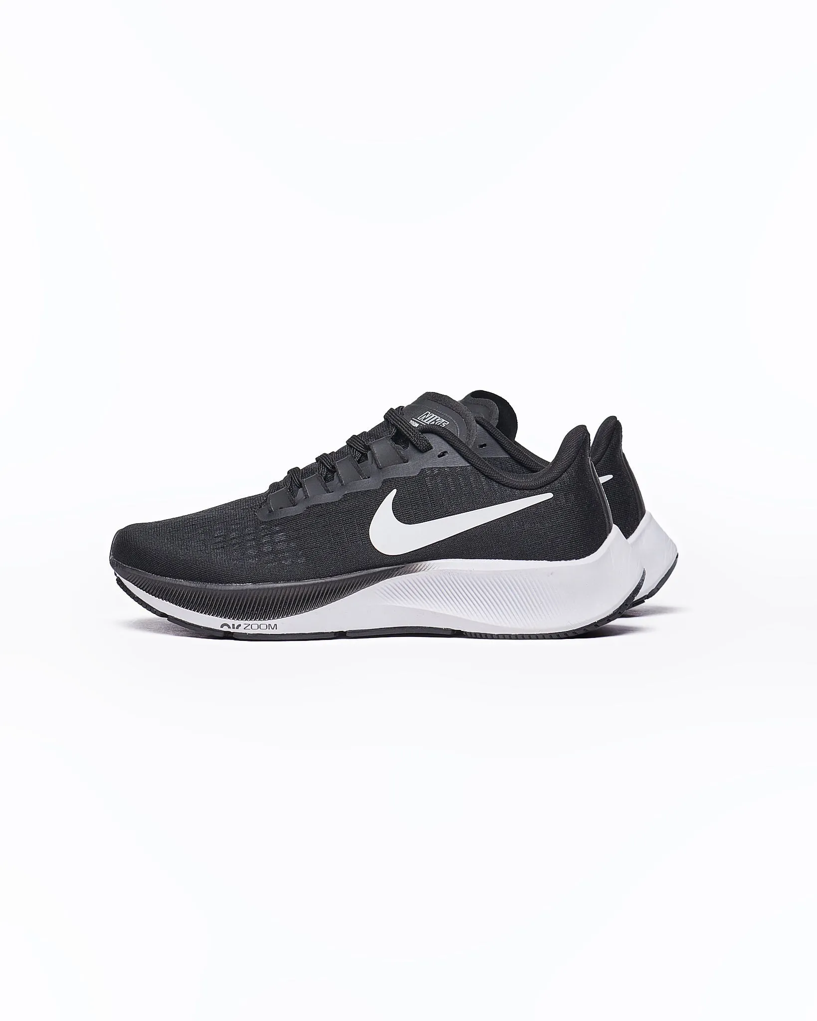 NIK Air Zoom Pegasus Men Black Runners Shoes 74.90
