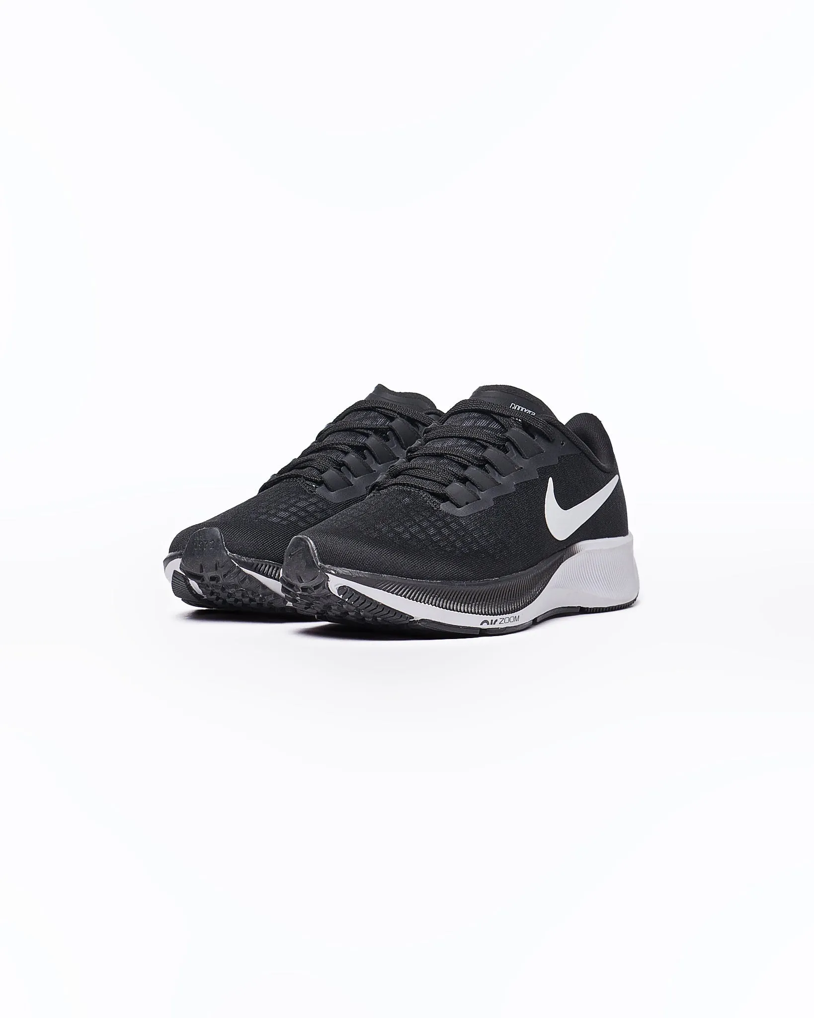 NIK Air Zoom Pegasus Men Black Runners Shoes 74.90