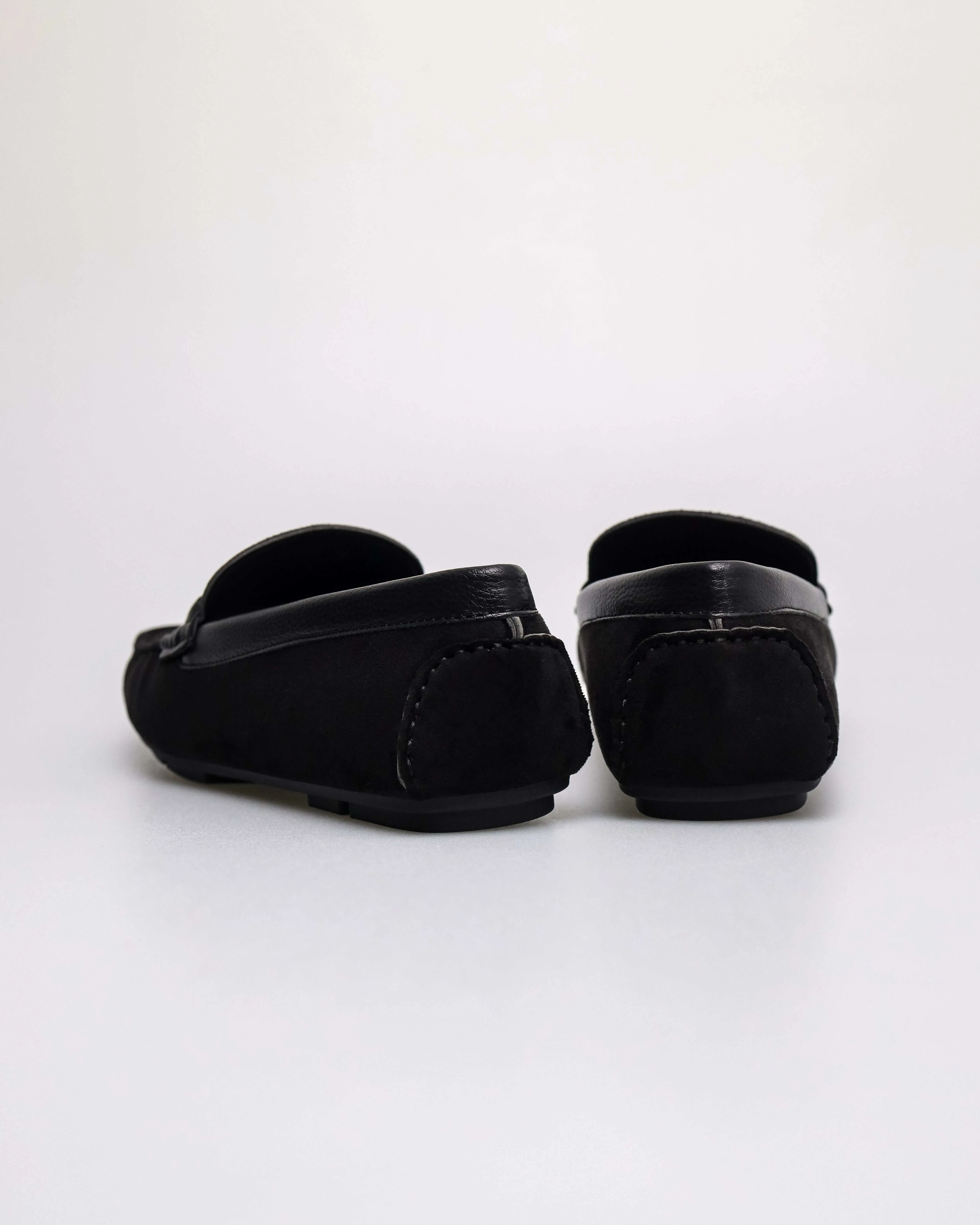 Tomaz C667 Men's Timber Buckle Moccasins