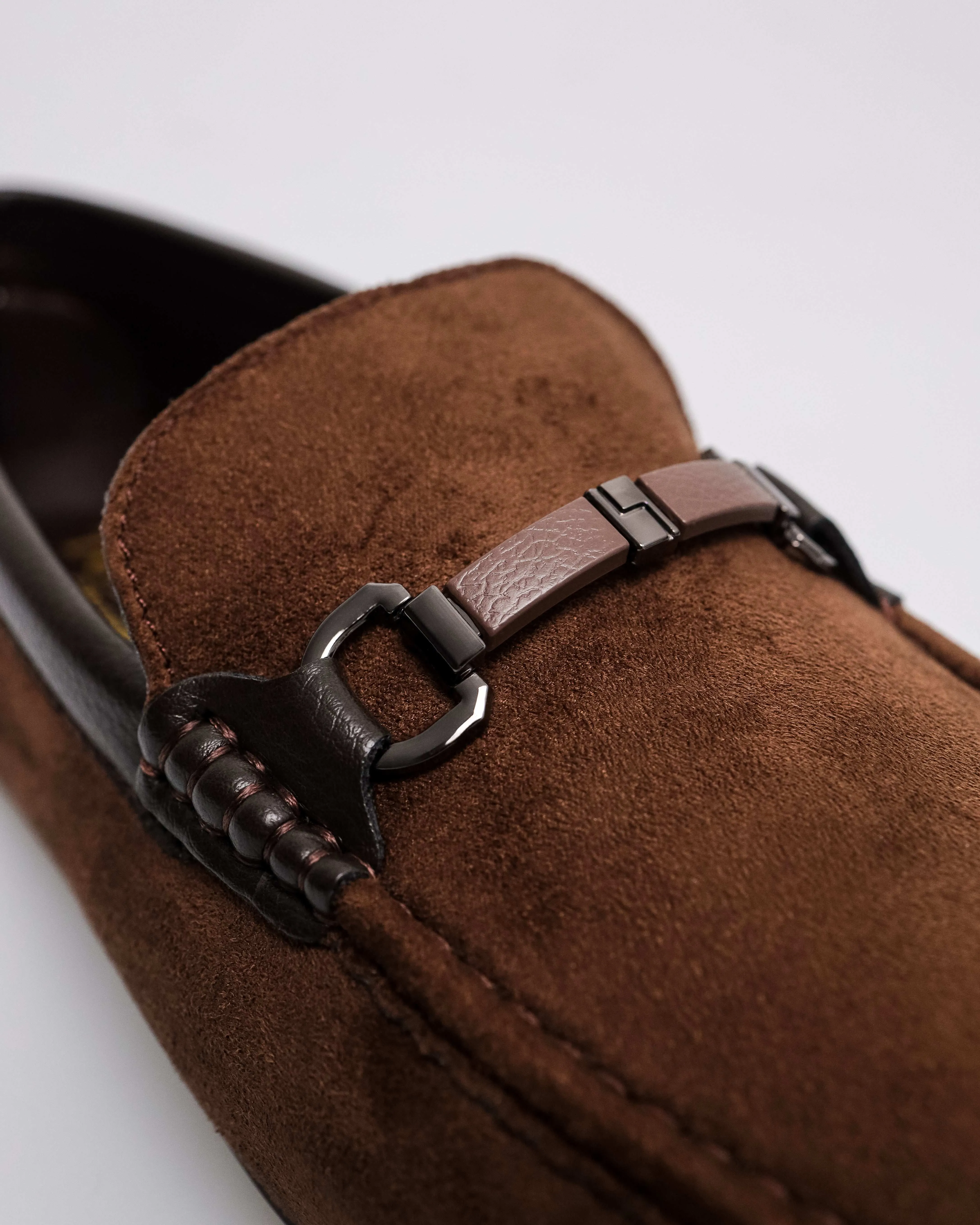Tomaz C667 Men's Timber Buckle Moccasins
