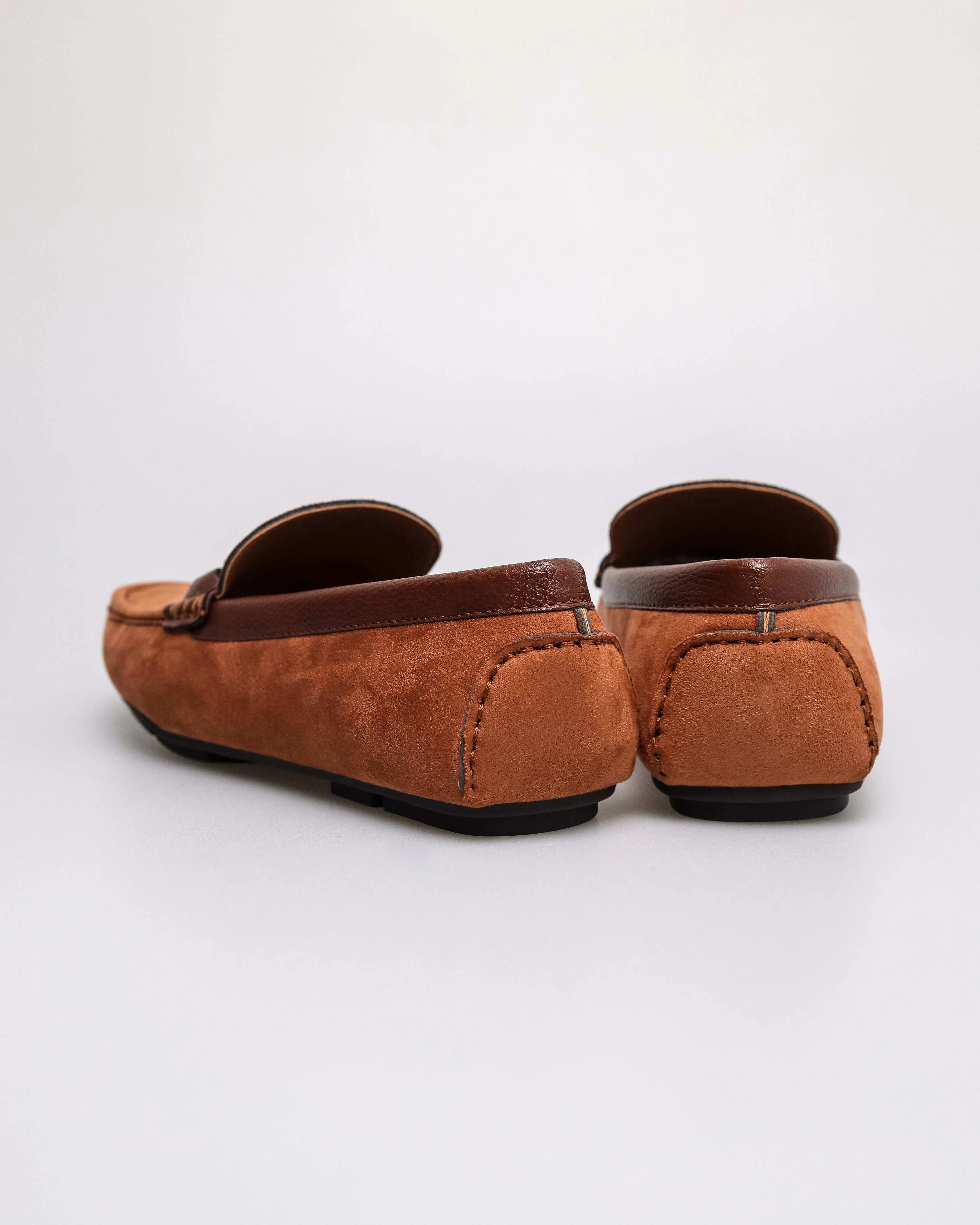 Tomaz C667 Men's Timber Buckle Moccasins