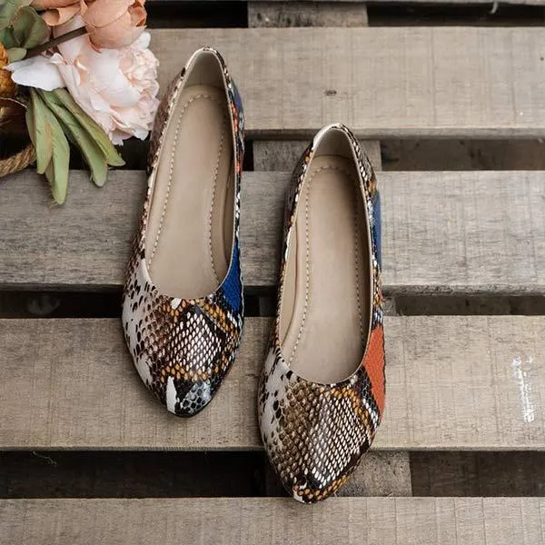 Women's Round-Toe Snake Print Loafers with Soft Sole 16453645C