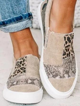 Yana™ - Trendy, pain-relieving slip-on shoes