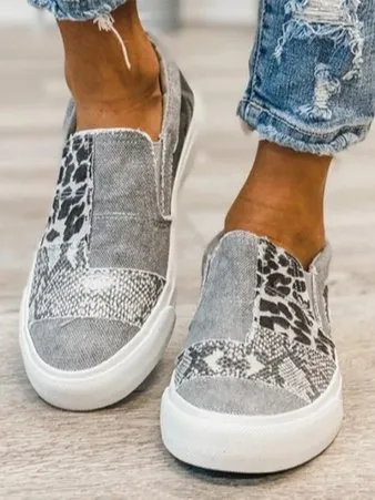 Yana™ - Trendy, pain-relieving slip-on shoes